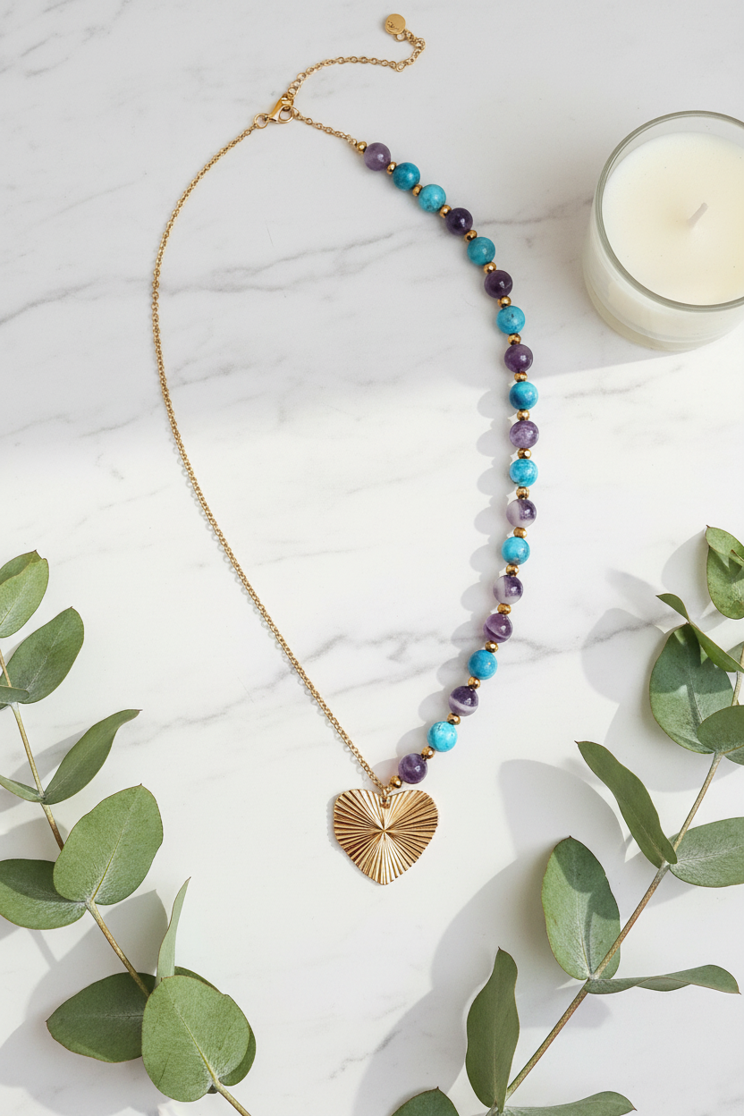 Collier Amélie - Flat lay Pinterest v4