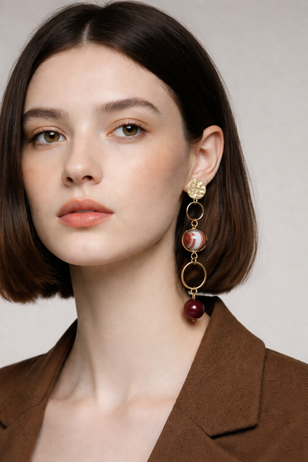 Détail pierres naturelles citrine et jaspe mokaïte boucles d'oreilles artisanales