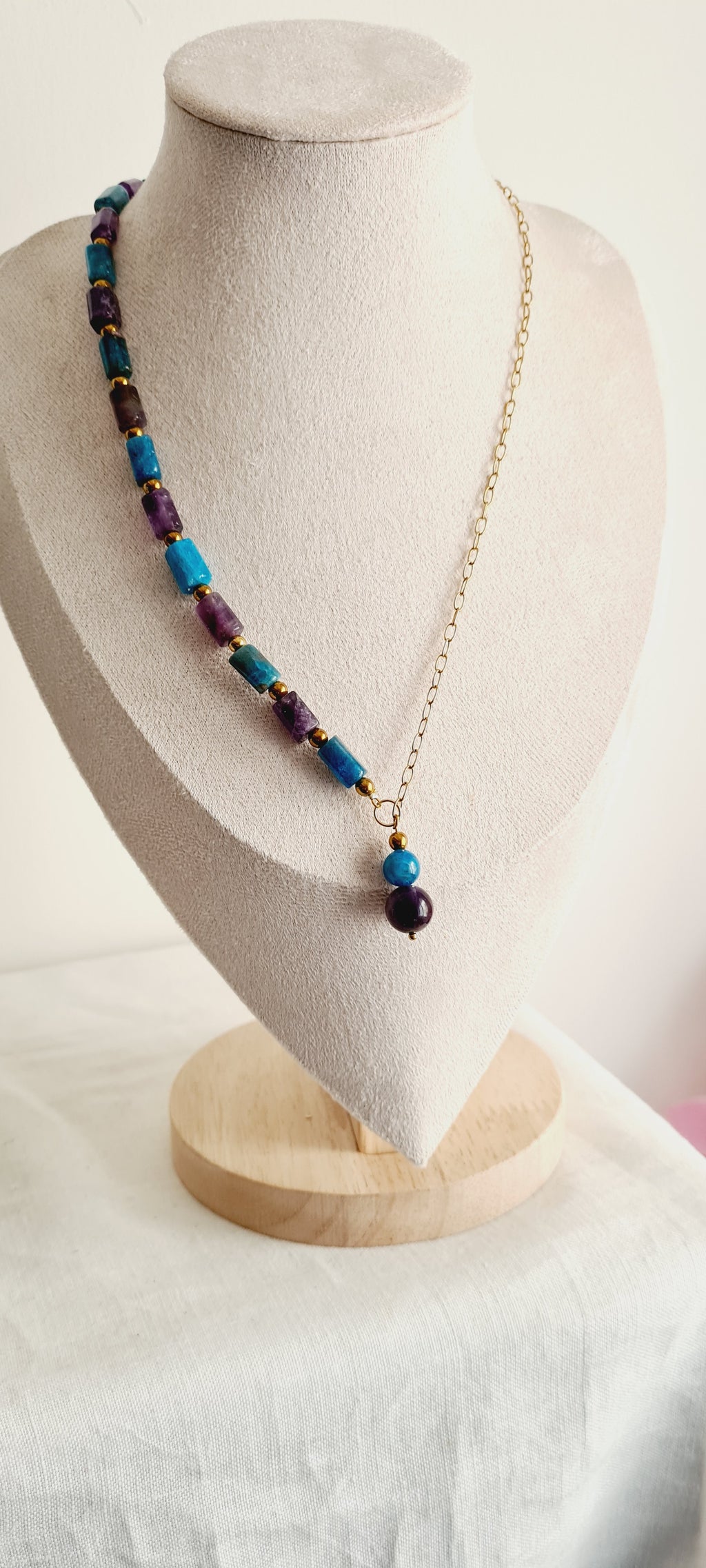 Collier lithotherapie améthyste apatite acier inoxydable lisa