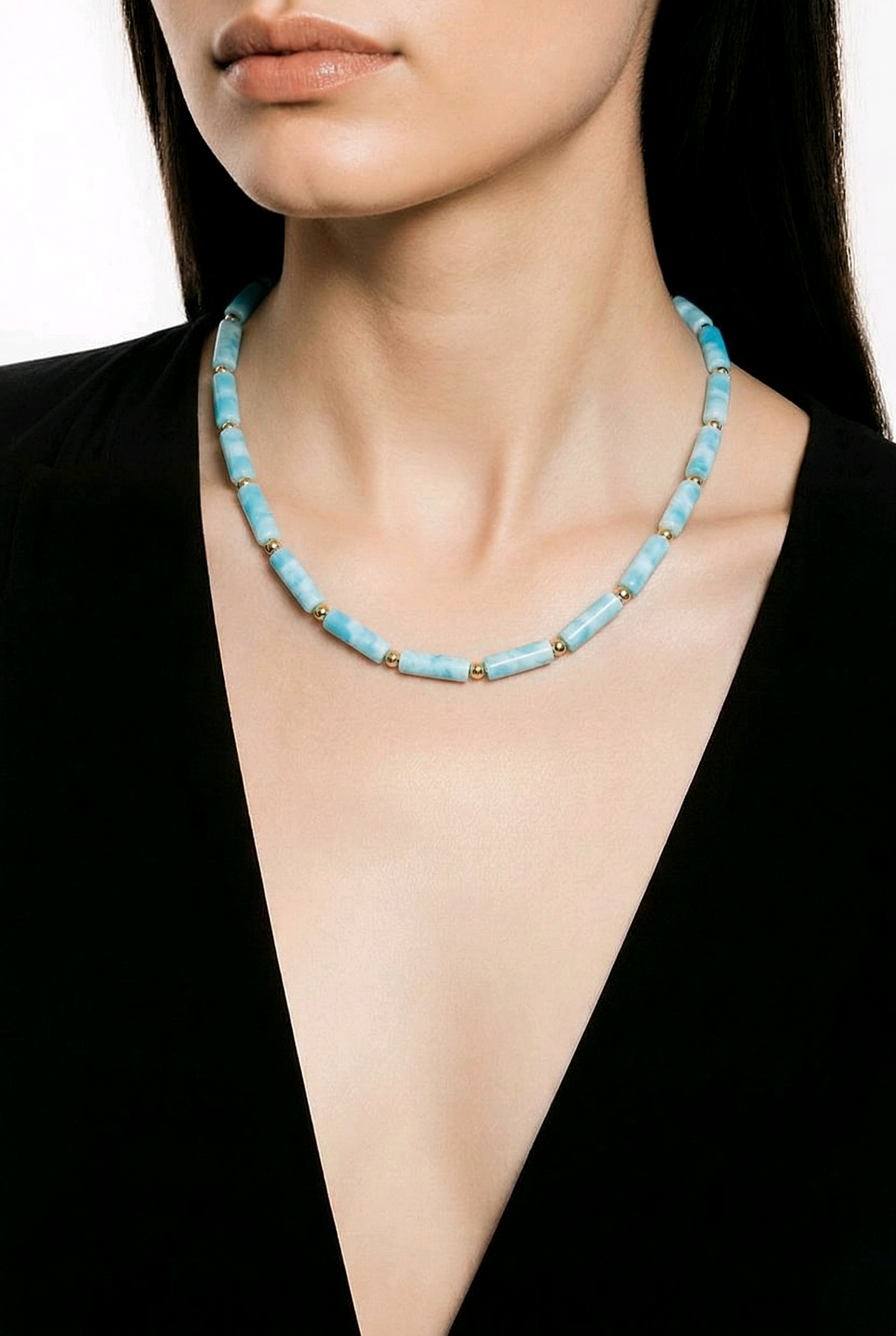Collier Elsa – Howlite Teintée & Acier Inoxydable, Lithothérapie