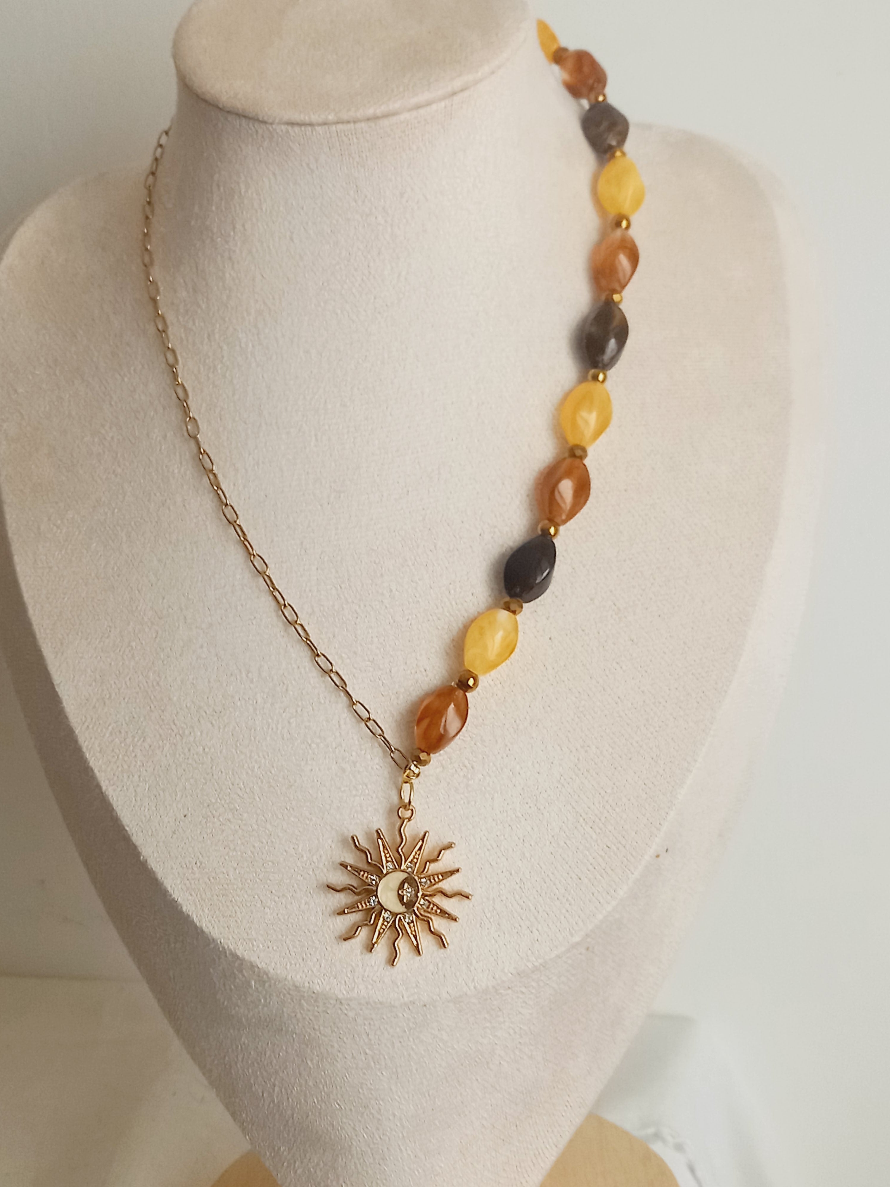 Collier acier inoxydable et tendance hanna