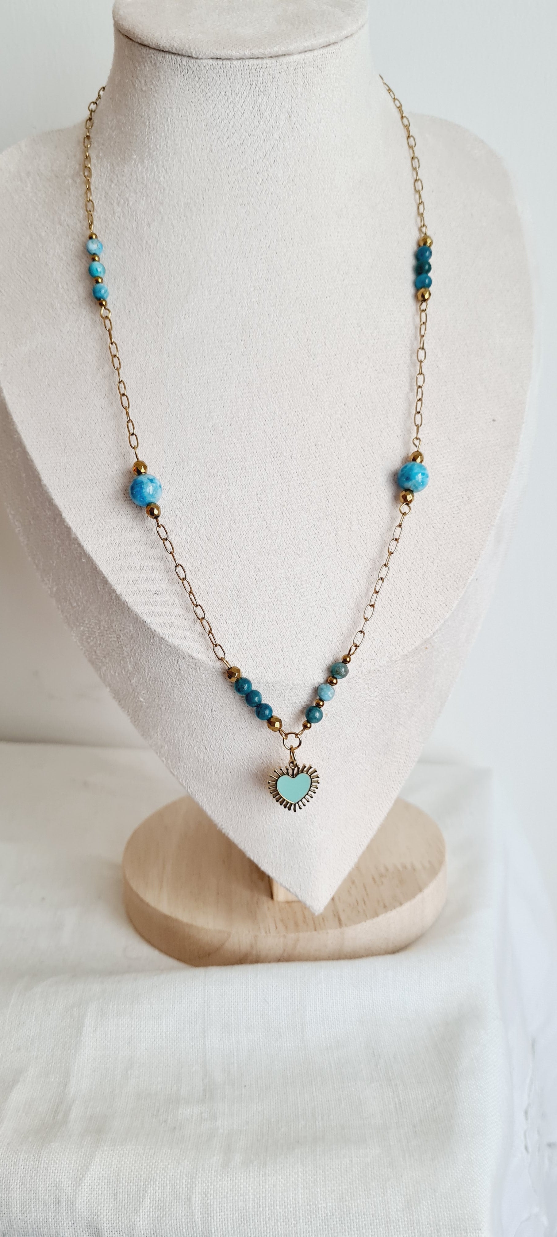 Collier lithotherapie pierre naturelle apatite , acier inoxydable Aline