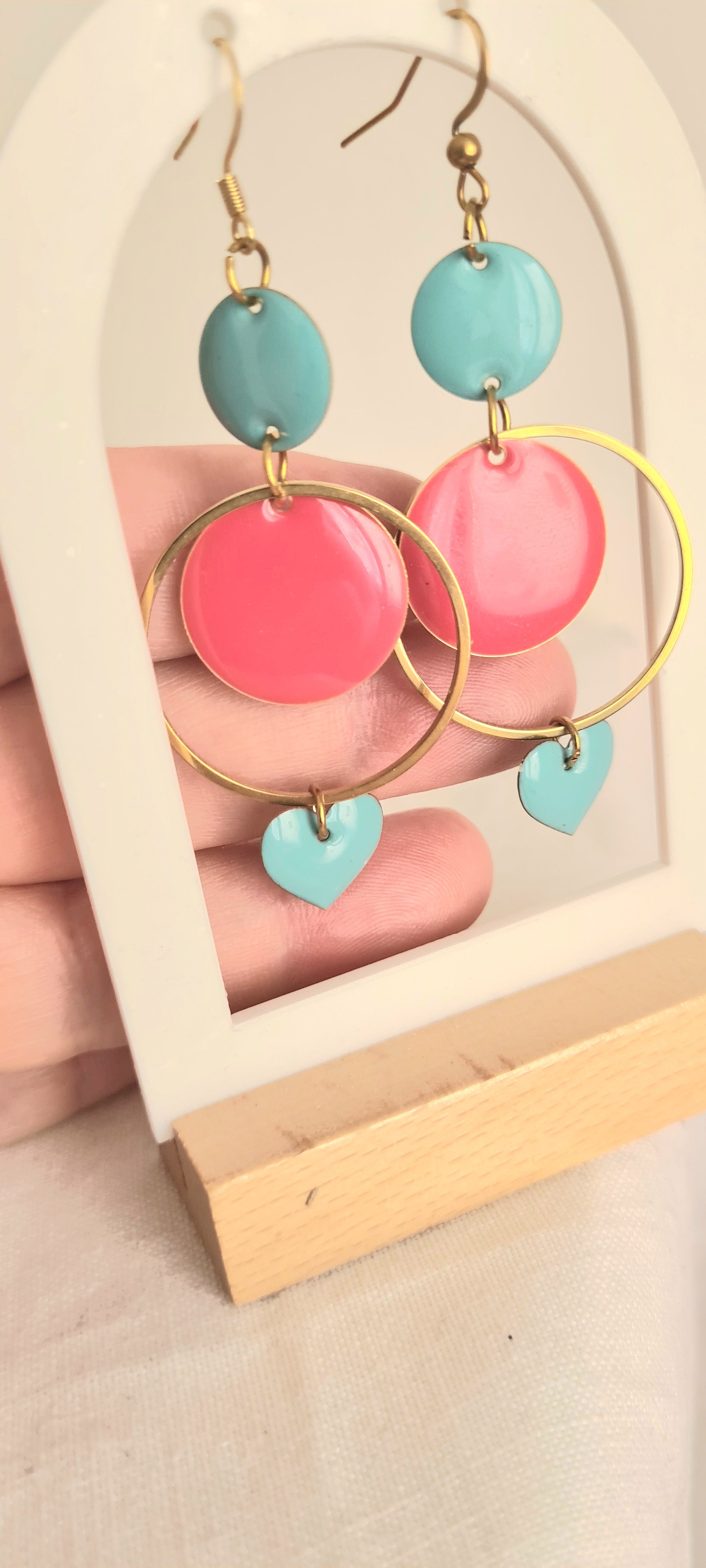 Boucles d'oreilles tendance bleues et roses – Émail coloré & Acier inoxydable | Fait main France