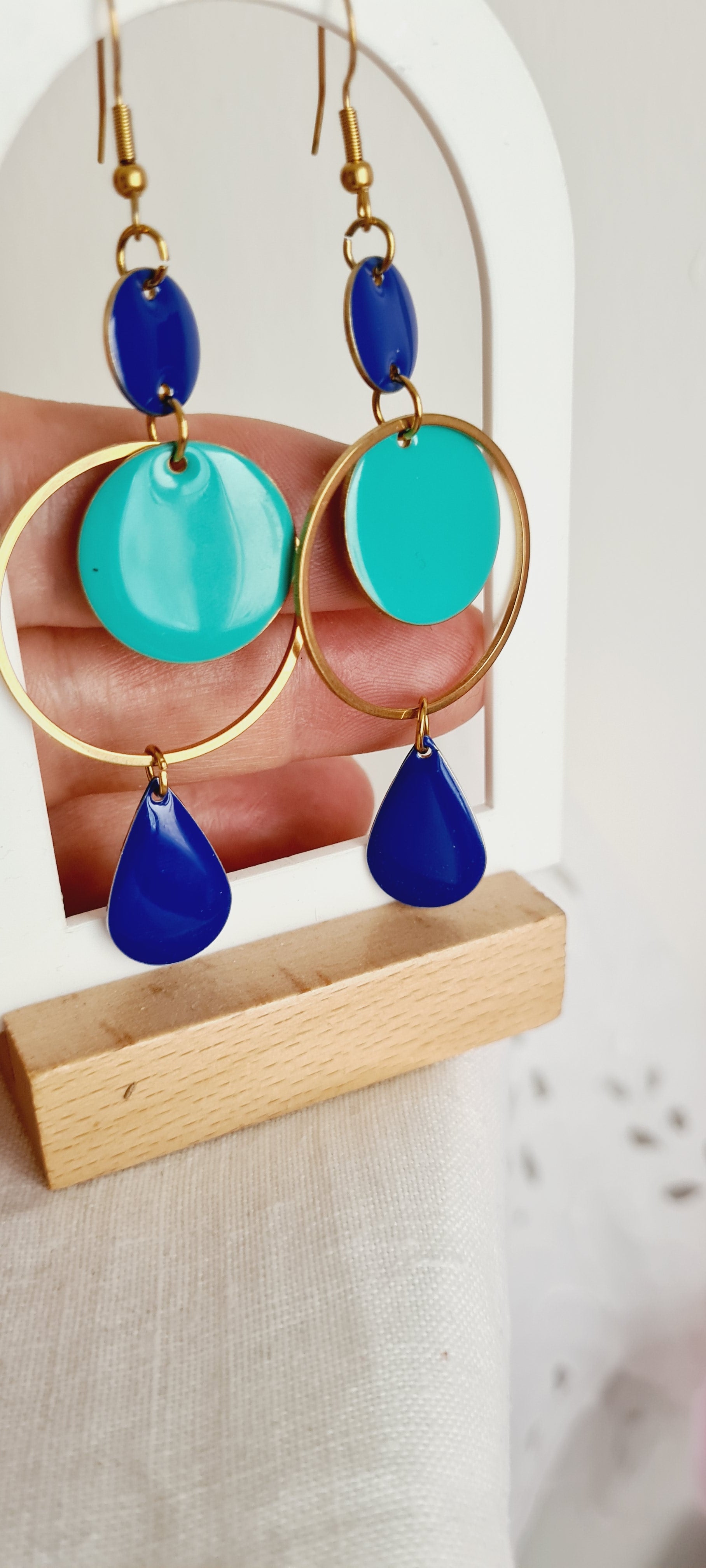 Boucles d'oreilles bleues artisanales – Acier inoxydable & émail | Fait main France