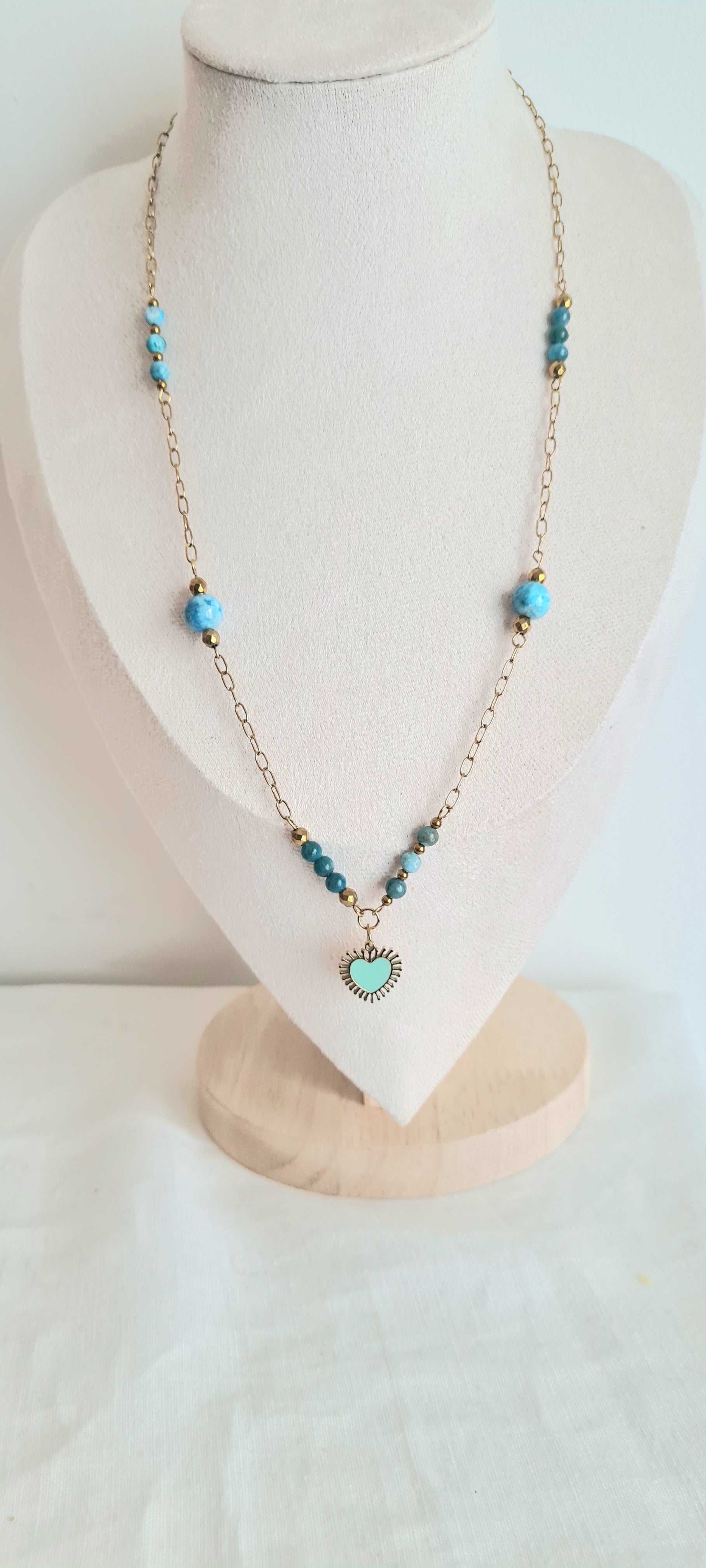 Collier lithotherapie pierre naturelle apatite , acier inoxydable Aline