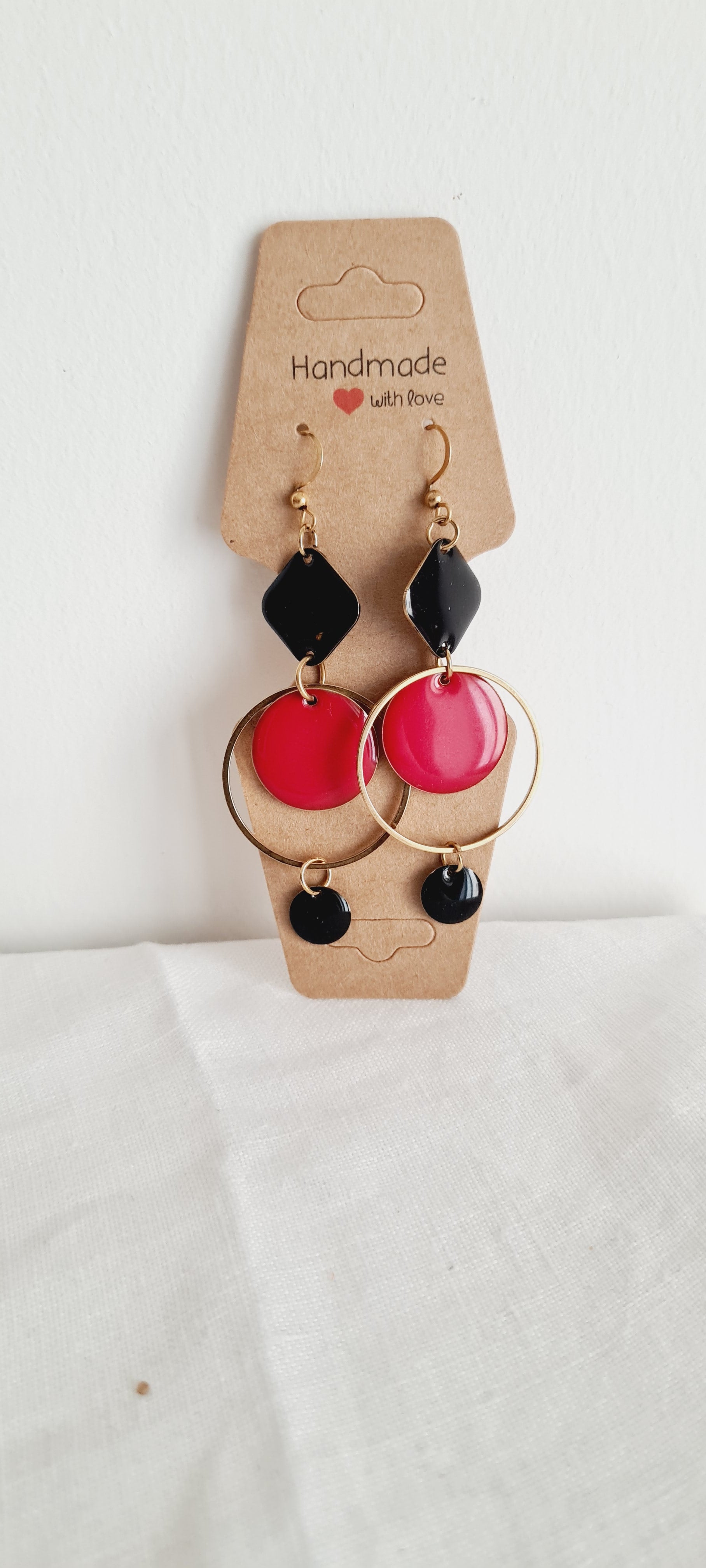 Boucles d'oreilles Jeanne – Rouge & Noir en Acier Inoxydable