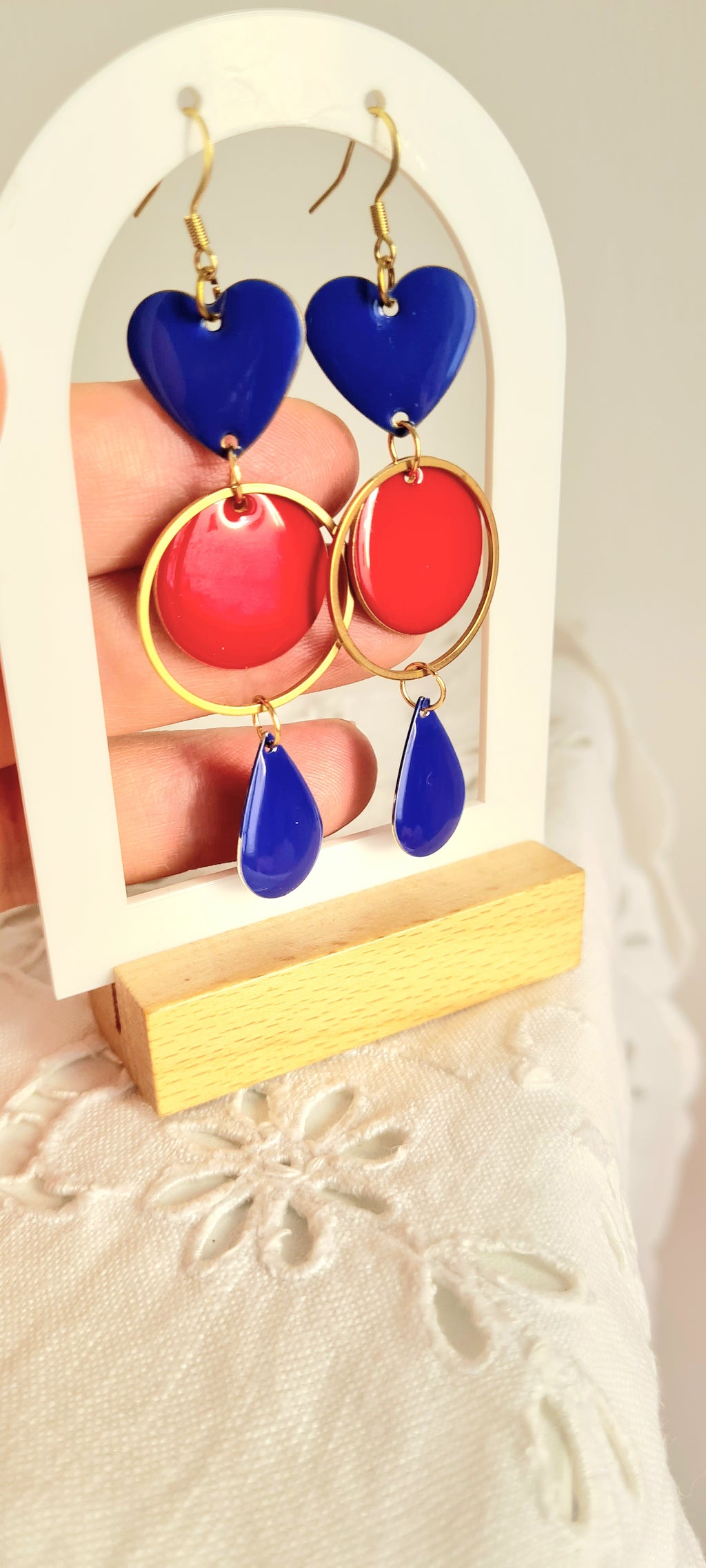 Boucles d'oreilles tendance barbara