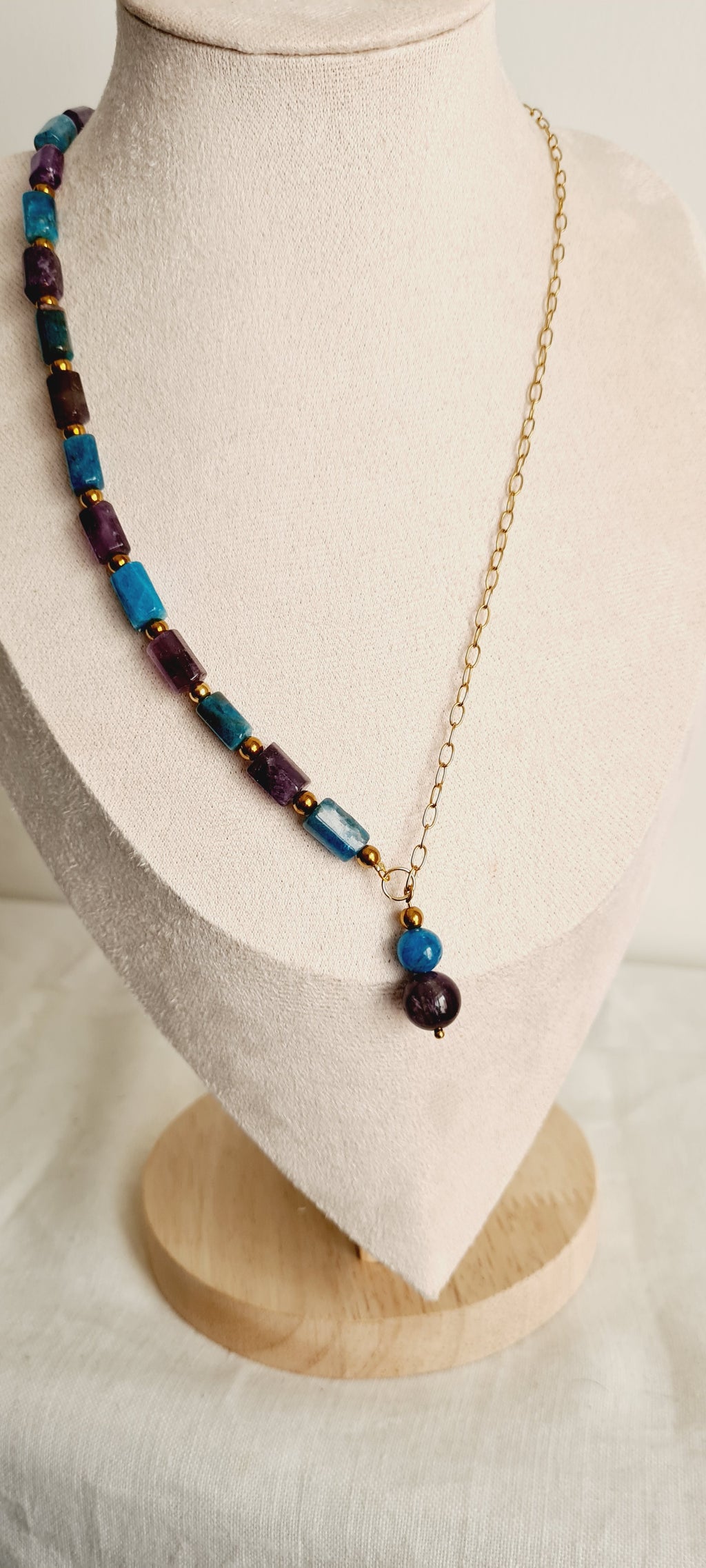 Collier lithotherapie améthyste apatite acier inoxydable lisa