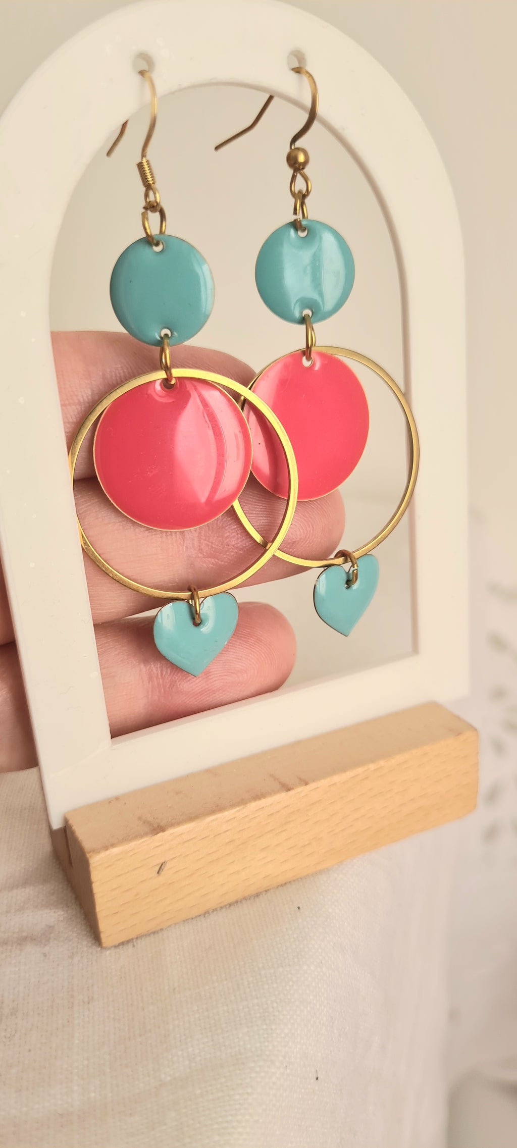 Boucles d'oreilles tendance bleues et roses – Émail coloré & Acier inoxydable | Fait main France