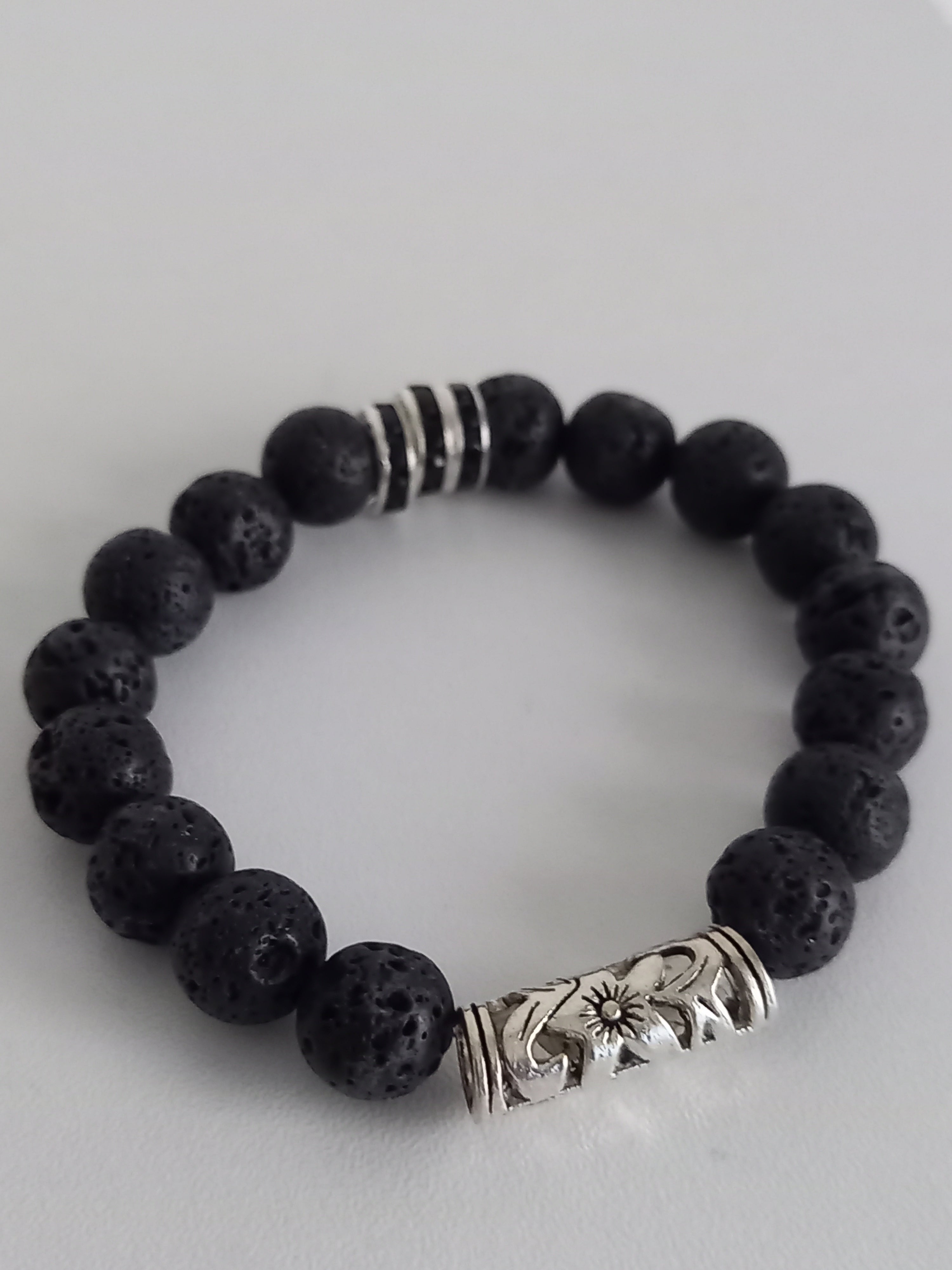  Détail pierre de lave bracelet homme lithothérapie bijoux artisanal français noir